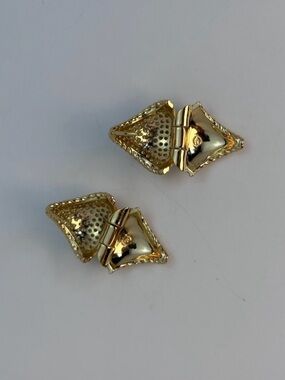 ettika Gold-Tone Textured Hinged Clip Earrings